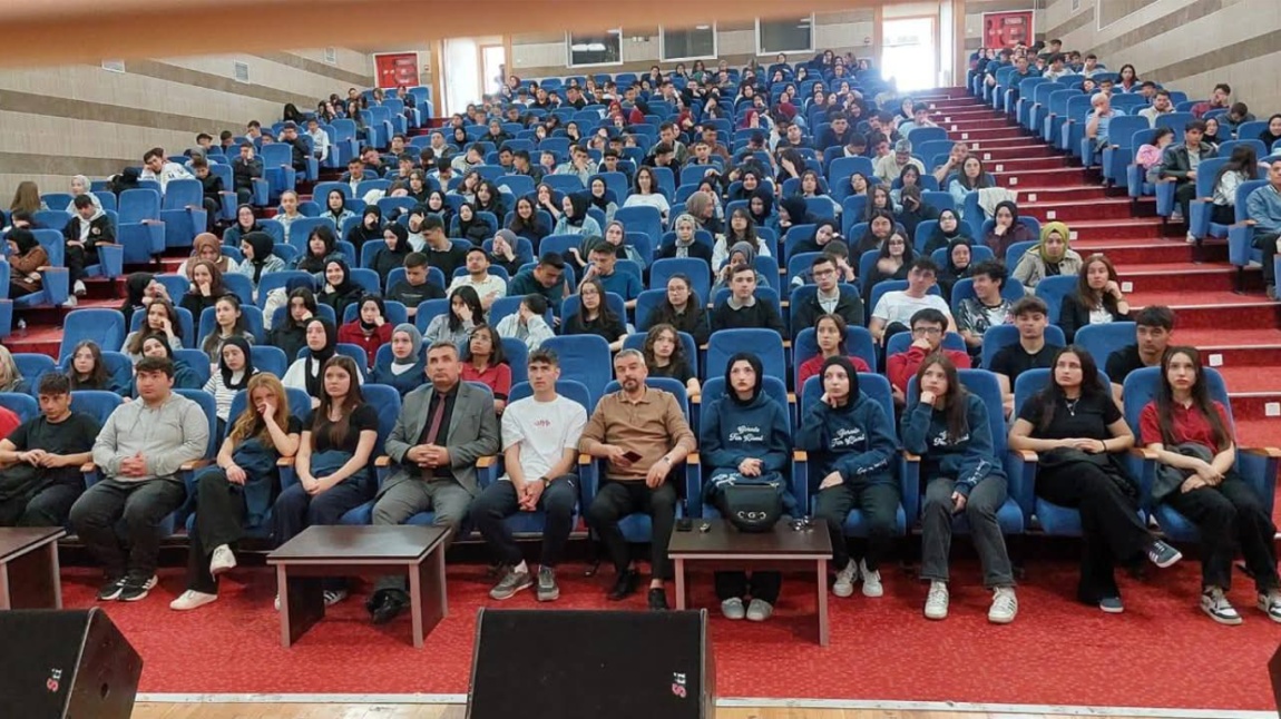Bolu İŞKUR İl Müdürlüğü Tarafından Mesleki Rehberlik ve Kariyer Planlama Sunumu Yapıldı